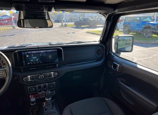 
								Jeep Wrangler full									