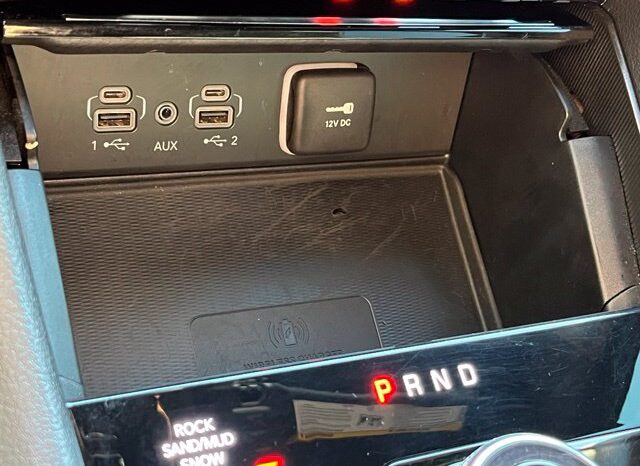 
								Jeep Grand Cherokee full									