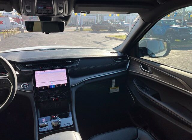 
								Jeep Grand Cherokee full									