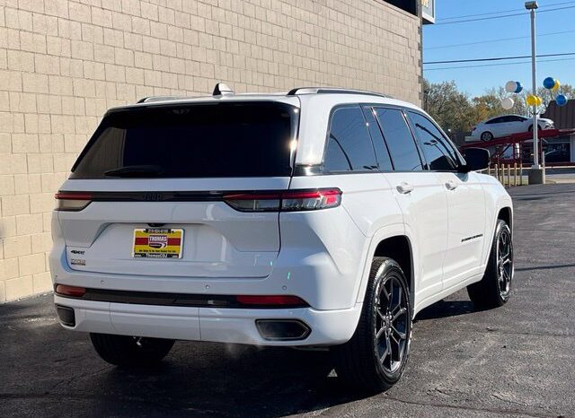 
								Jeep Grand Cherokee full									