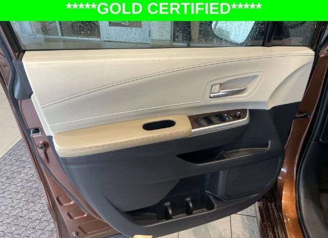 
								Toyota Sienna full									