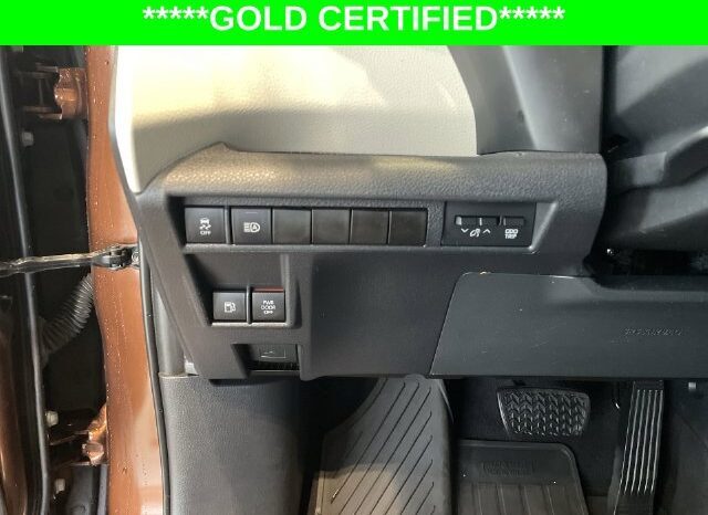 
								Toyota Sienna full									