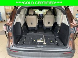 
										Toyota Sienna full									