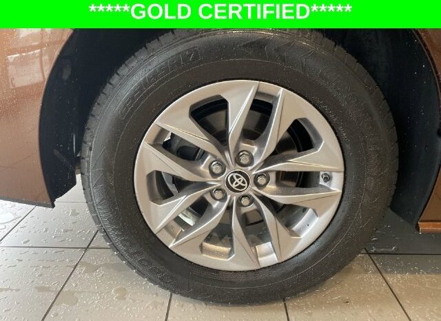 
								Toyota Sienna full									