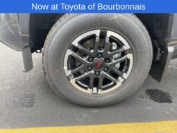 
										Toyota Tacoma full									
