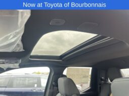 
										Toyota Tacoma full									