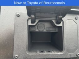 
										Toyota Tacoma full									