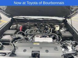 
										Toyota Tacoma full									