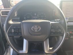 
										Toyota 4Runner full									