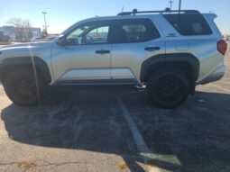 
										Toyota 4Runner full									