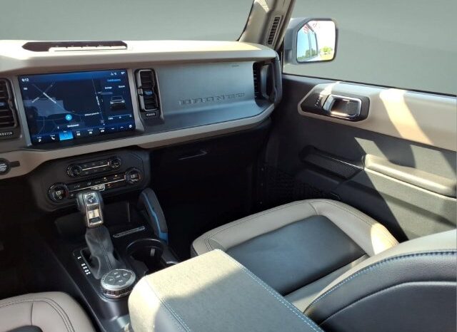
								Ford Bronco full									