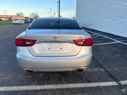 
										Nissan Maxima full									