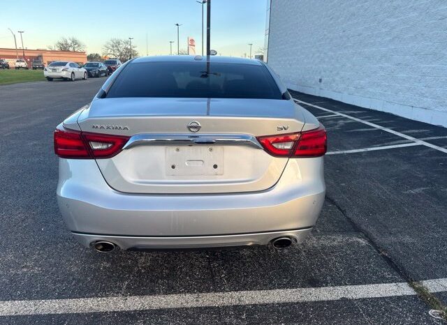 
								Nissan Maxima full									