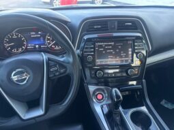 
										Nissan Maxima full									
