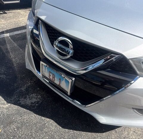 
								Nissan Maxima full									