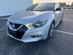
										Nissan Maxima full									