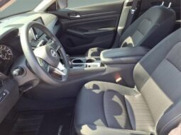 
										Nissan Altima full									