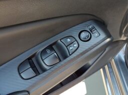 
										Nissan Altima full									