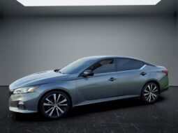 
										Nissan Altima full									
