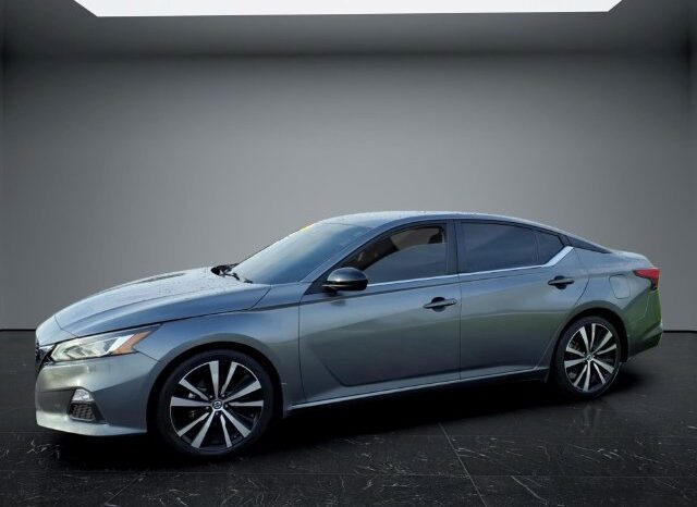 
								Nissan Altima full									
