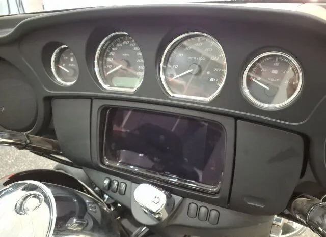 
								Harley-Davidson TriGlide full									