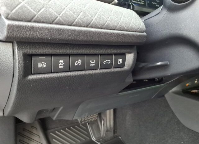 
								Toyota Camry full									