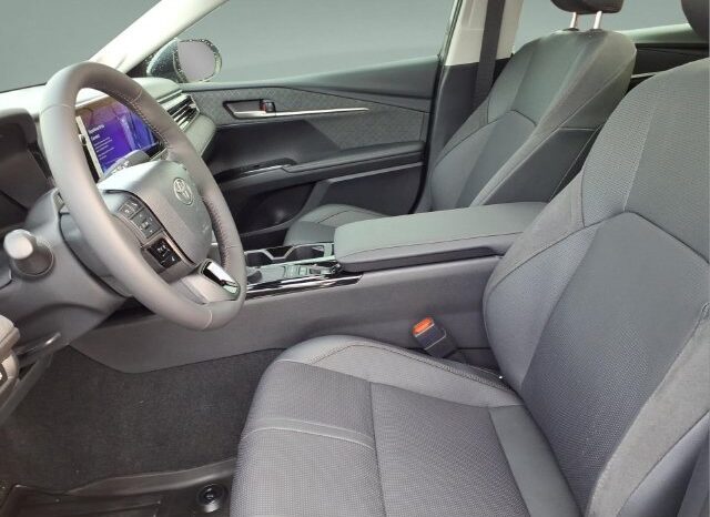 
								Toyota Camry full									