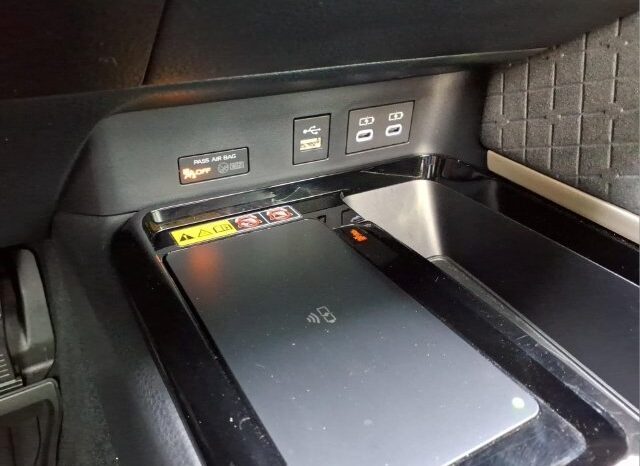 
								Toyota Camry full									