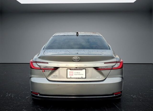 
								Toyota Camry full									