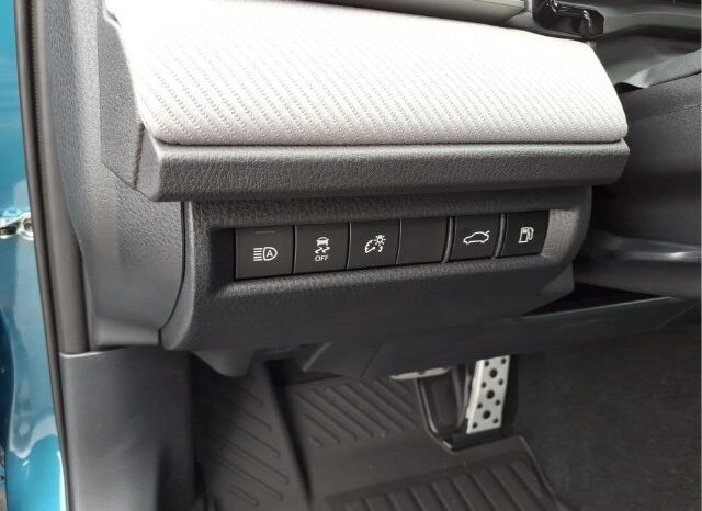 
								Toyota Camry full									