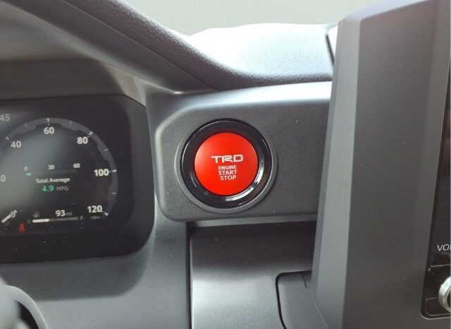 
								Toyota Tacoma full									