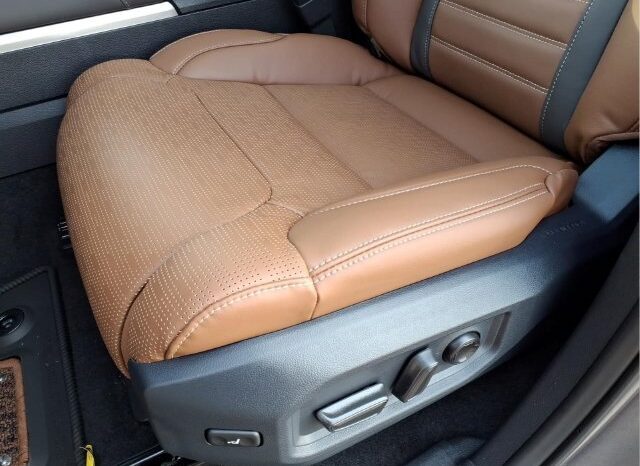 
								Toyota Tundra full									
