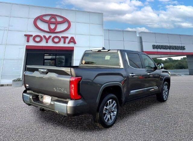 
								Toyota Tundra full									