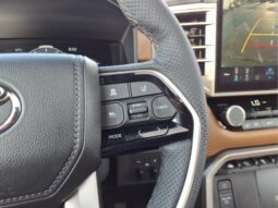 
										Toyota Tundra full									