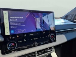 
										Toyota C-HR full									