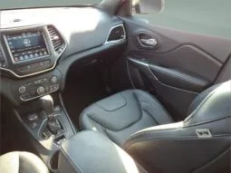 
										Jeep Cherokee full									