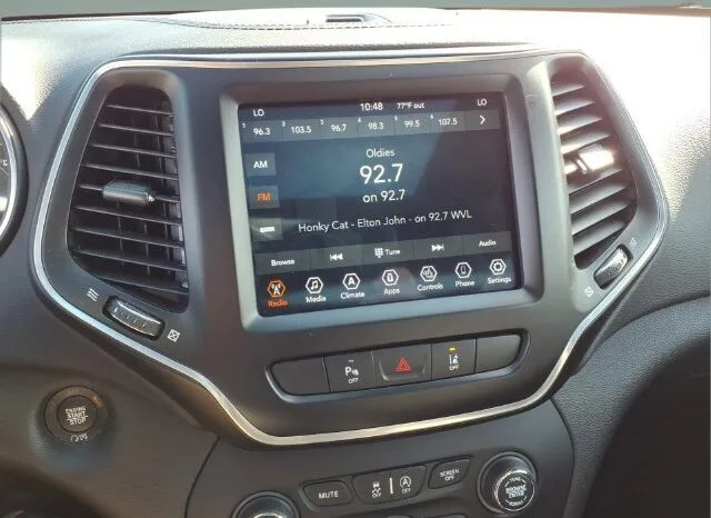 
								Jeep Cherokee full									