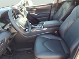 
										Toyota Highlander full									