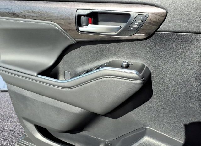 
								Toyota Highlander full									
