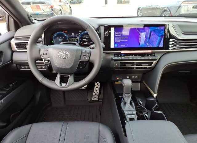 
								Toyota Camry full									