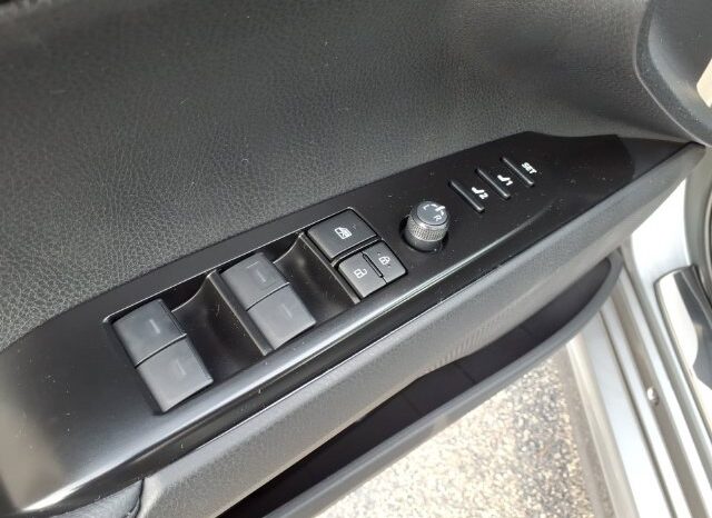 
								Toyota Camry full									