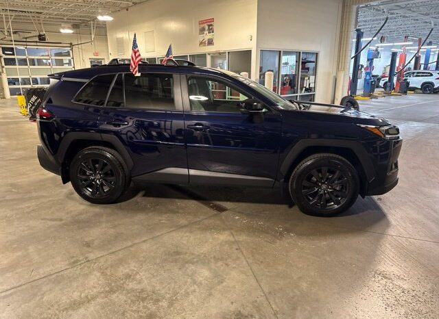 
								Toyota RAV4 full									
