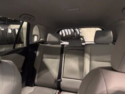 
										Toyota RAV4 full									