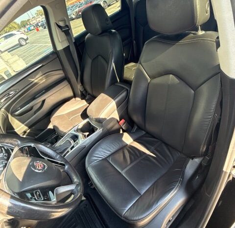 
								Cadillac SRX full									