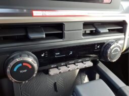 
										Toyota Tacoma full									