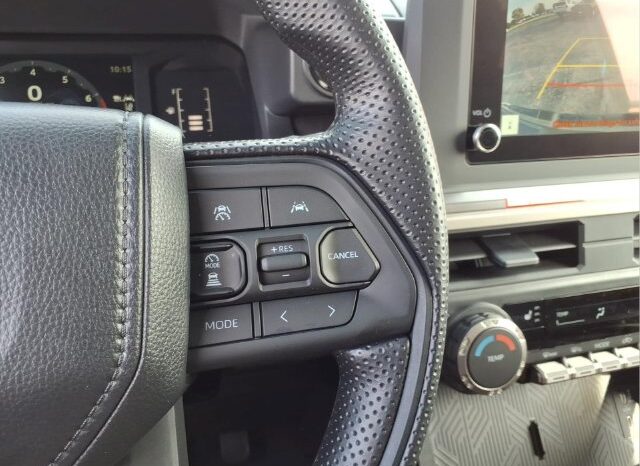 
								Toyota Tacoma full									