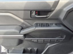 
										Toyota Tacoma full									