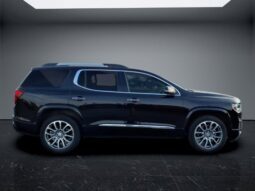 GMC Acadia