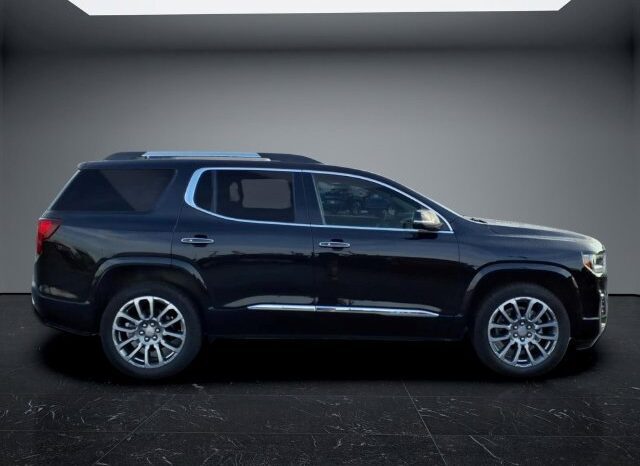 
								GMC Acadia full									