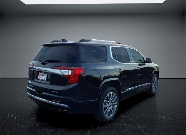 
								GMC Acadia full									